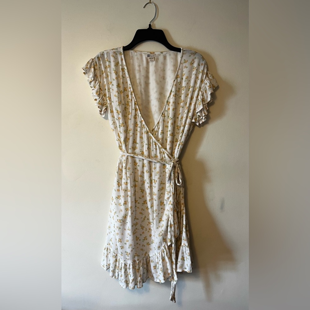 BILLABONG white yellow floral wrap dress